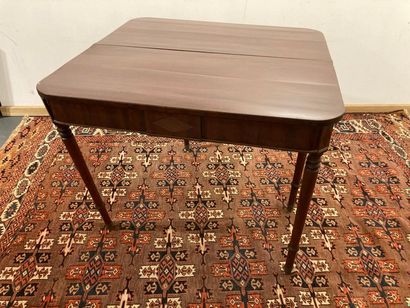 null Table en console à plateau-portefeuille, XIXe, bois acajou, 72x92x45 cm (fermée)...