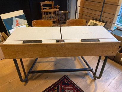 null Double school desk, circa 1960, varnished wood and melamine on lacquered metal...