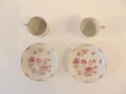 CHINE Pair of cups and saucers with floral decoration in purple cameo, Indian Companies,...