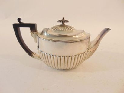 null Lot of silverware (silver plated metal): parts of tea sets, asparagus dish with...