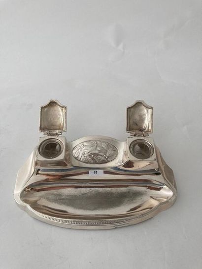 null Laurel writing case, early 20th century, silver plated metal, l. 28 cm [wea...