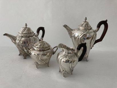 DELHEID Service à thé et à café de style Louis XV, XXe, argent ciselé, anses en bois...