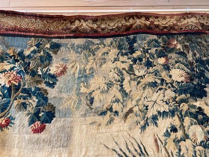 AUBUSSON [attribué à] "Greenery with waders", 18th century, tapestry, 257x334 cm...