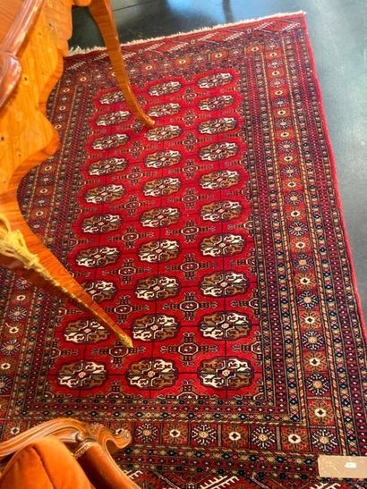 null Turkmen carpet in Bukhara style with göls, 193x126 cm approx. [wear and tea...