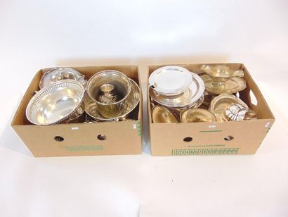 null Important lot of silverware (silver plated metal): dishes, bowls, vegetable...