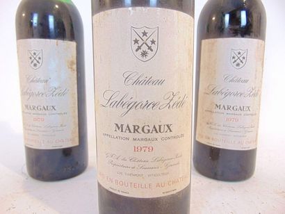 BORDEAUX (MARGAUX) Red, Chateau Labégorce-Zédé 1979, three bottles [mid-shoulder,...