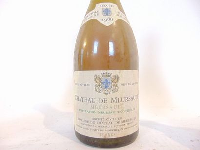 BOURGOGNE White, three bottles:

- (CORTON-CHARLEMAGNE), Caves Auguste-Moreau 1982,...