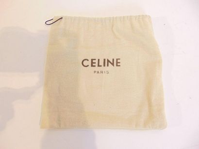 CELINE - PARIS White handbag, with cover, l. 21 cm [wear and tear].