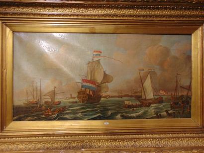 École hollandaise "Vaisseaux dans un estuaire", XXe, huile sur toile, 54,5x111 cm...