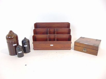 null Set of decorative wooden objects, five pieces (box, covered pots and letter...