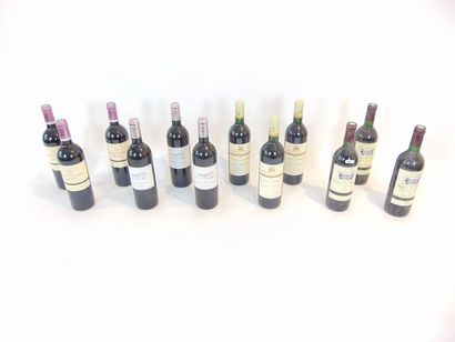 BORDEAUX Red, twelve bottles:

- (-SUPERIOR), Château Les Gruppes 1990, three bottles...