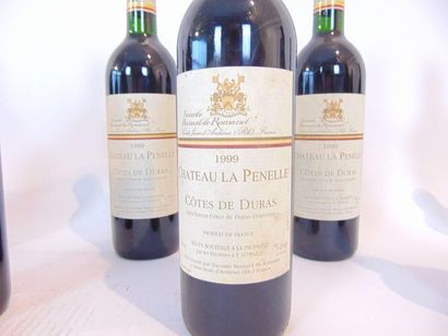 BORDEAUX Rouge, douze bouteilles :

- (-SUPÉRIEUR), Château Les Gruppes 1990, trois...