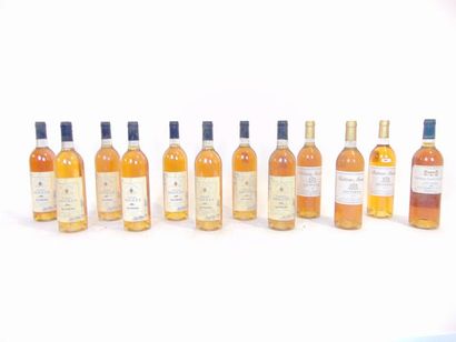BORDEAUX (SAUTERNES) Blanc liquoreux, douze bouteilles :

- Château Mauvin 1995,...