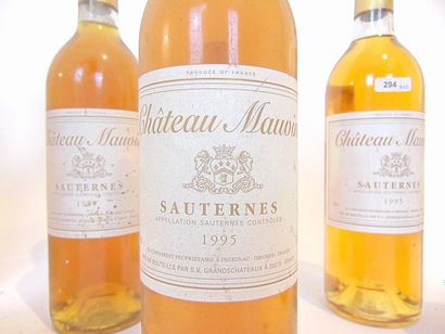 BORDEAUX (SAUTERNES) Blanc liquoreux, douze bouteilles :

- Château Mauvin 1995,...