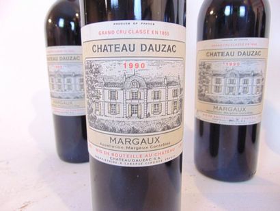 BORDEAUX (MARGAUX) Rouge, Château Dauzac, 5e grand cru classé 1990, huit bouteilles...