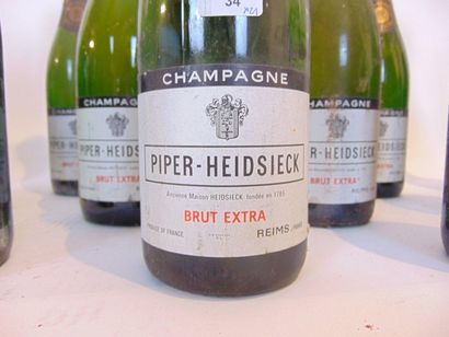 CHAMPAGNE Blanc effervescent, Piper-Heidsieck (brut extra), vingt-et-une bouteilles...