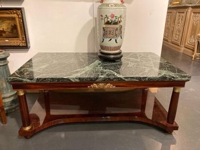 null Rectangular Empire style coffee table, XXth century, mahogany veneered wood,...