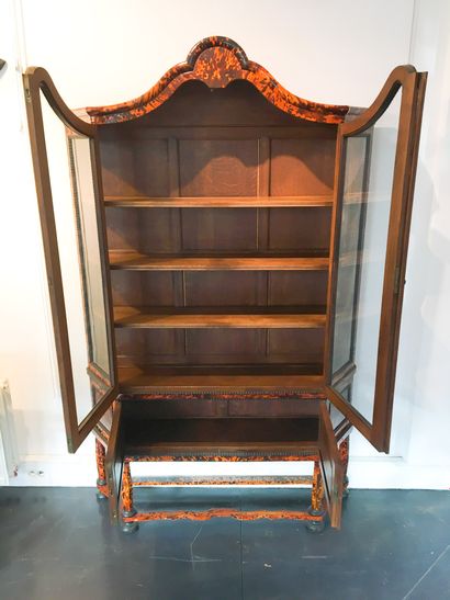 null Early 20th century Dutch Baroque style four leaf display case (two of which...