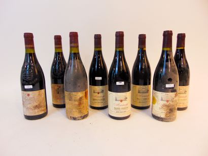 VALLÉE-DU-RHÔNE Rouge, huit bouteilles :

- (VACQUEYRAS), Laurent-Charles Brotte...