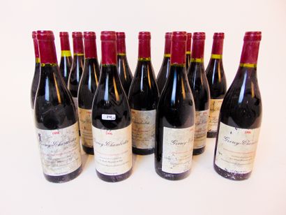 BOURGOGNE (GEVREY-CHAMBERTIN) Rouge, Domaine Henri Magnien 1996, seize bouteilles...