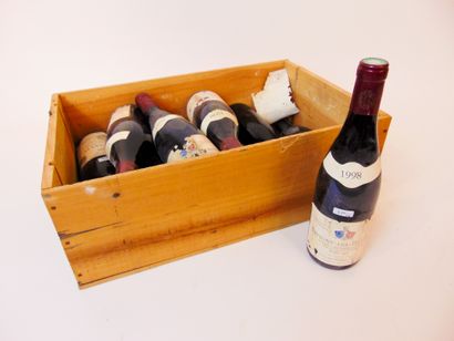 BOURGOGNE Red, ten bottles :

- (MARSANNAY), Domaine Le Dessus des Longeroises 1994,...