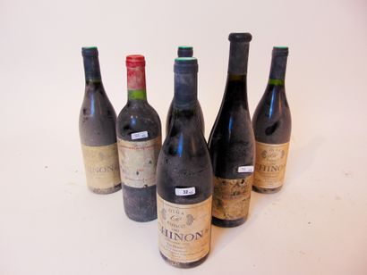 null Vins divers, rouge, six bouteilles :

- VAL-DE-LOIRE (SAUMUR-CHAMPIGNY), rouge,...