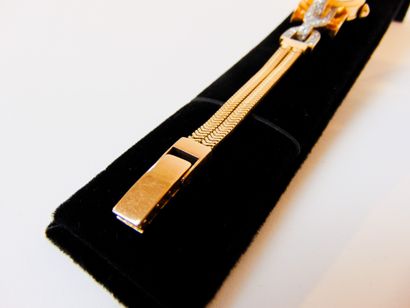 BUREN - SUISSE Montre-bracelet de dame d'époque Art déco en or jaune (18 carats)...