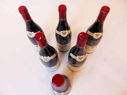 BOURGOGNE (CORTON) Rouge, Le Rognet et Corton, grand cru 2001, six bouteilles.