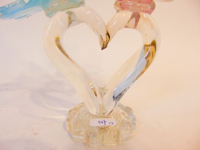 MURANO Vase méplat, XXe, verre polychrome travaillé à chaud, étiquette, h. 34 cm...