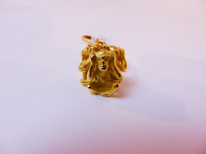 null Pendant monkeys of wisdom in yellow gold (18 carats), hallmarked, h. 1,5 cm,...