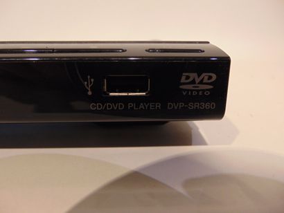 SONY Lecteur de DVD [état d'usage, sans télécommande].
