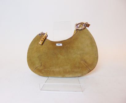 null Hunting saddle bag in skin and horn, l. 32 cm [wear and tear, one eyelet to...