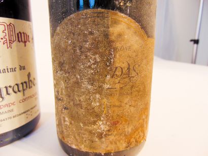 VALLÉE-DU-RHÔNE Rouge, onze bouteilles :

- (CHÂTEAUNEUF-DU-PAPE), Laurent-Charles...