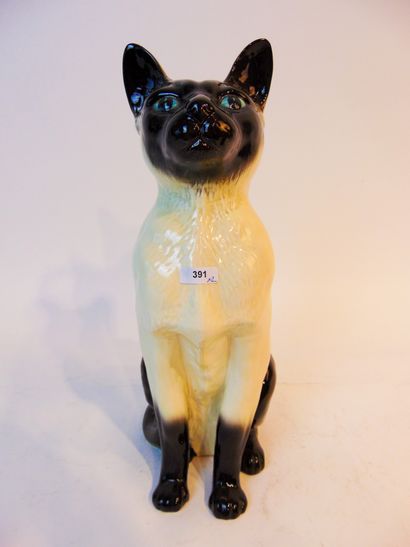 null Two feline subjects, 20th century, glazed ceramic :

- BESWICK - ENGLAND, marked...