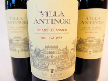 ITALIE (CHIANTI CLASSICO) Rouge, Villa Antinori 1995, trois bouteilles [bas-goul...