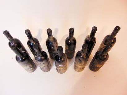 ITALIE (CANNONAU DI SARDEGNA) Red, Domaine Pietro Pittalis, eleven bottles [low neck,...