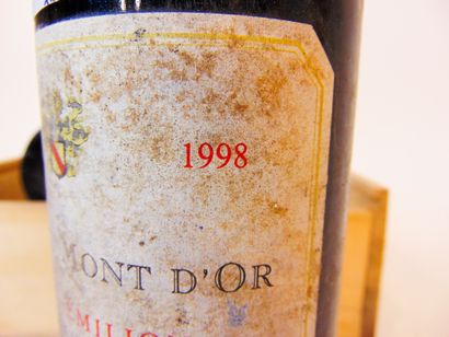 BORDEAUX (SAINT-ÉMILION) Red, Château Mont d'Or 1998, five bottles [label altera...