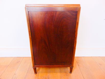 null An Art Deco period English chiffonier opening with five drawers and two leaves,...