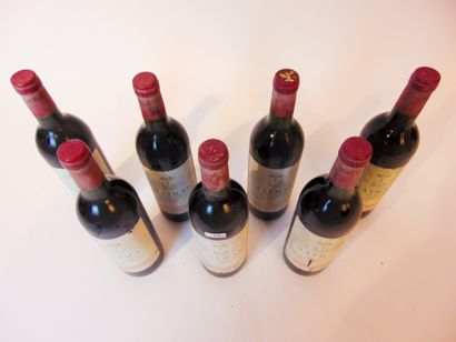 BORDEAUX (SAINT-ÉMILION) Rouge, Château Matras, grand cru 1990, sept bouteilles [altérations...