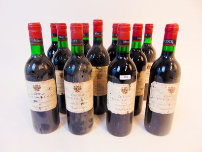 BORDEAUX (MÉDOC) Château La Tour-Haut-Caussan 1982 (dix) et 1989 (une), onze bouteilles...