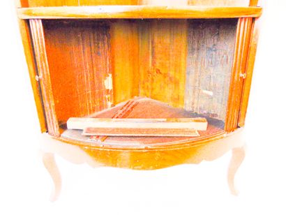 null Small curtain box, 20th century, mahogany wood, 81x39x39 cm [numerous alterations,...