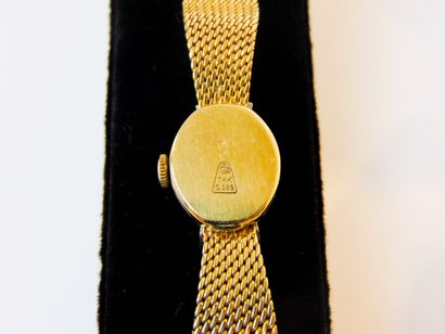 DUCADO Ladies' wristwatch in yellow gold (14 carats) set with diamonds, hallmarks,...