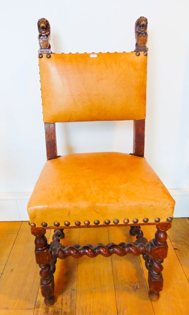 null Varia de sièges, XIX-XXe, bois, quatre pièces (dont trois à assise paillée)...