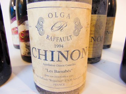 VAL-DE-LOIRE (CHINON) Rouge, douze bouteilles :

- Les Barnabés / Olga Raffaut 1994...