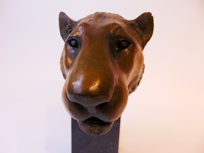 T' SERSTEVENS Hervé "Lioness Head," 2019, patinated bronze print on stone base, signed...