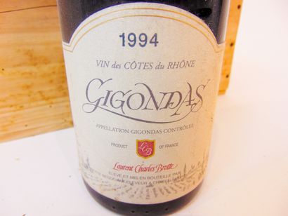 VALLÉE-DU-RHÔNE (GIGONDAS) Rouge, Domaine Laurent-Charles Brotte 1994, onze bouteilles...