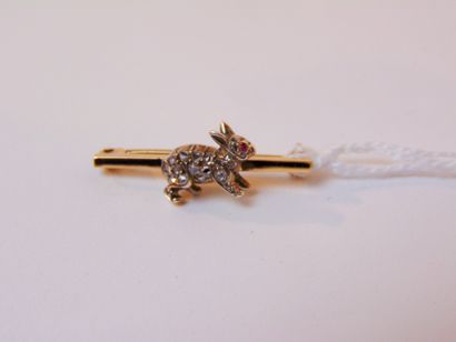 null Rabbit bar in yellow gold (14 carats) set with diamonds (0.44 carats approx.),...