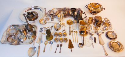 null Lot of silverware, mainly silver plated (dishes, cups, tastevin, saltcellar...