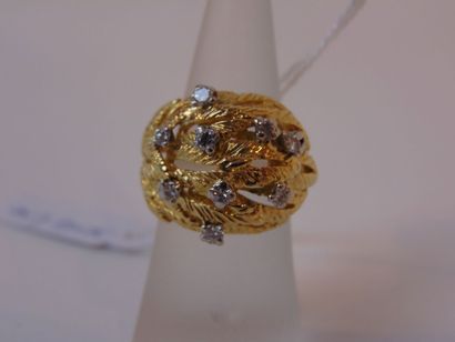 null Bague-dôme en or jaune (18 carats) sertie de diamants, t. 51, 8 g env.