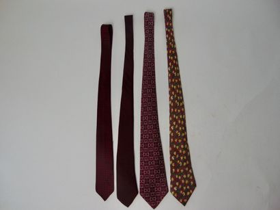 HERMÈS - Paris Lot de cravates, quatre pièces.